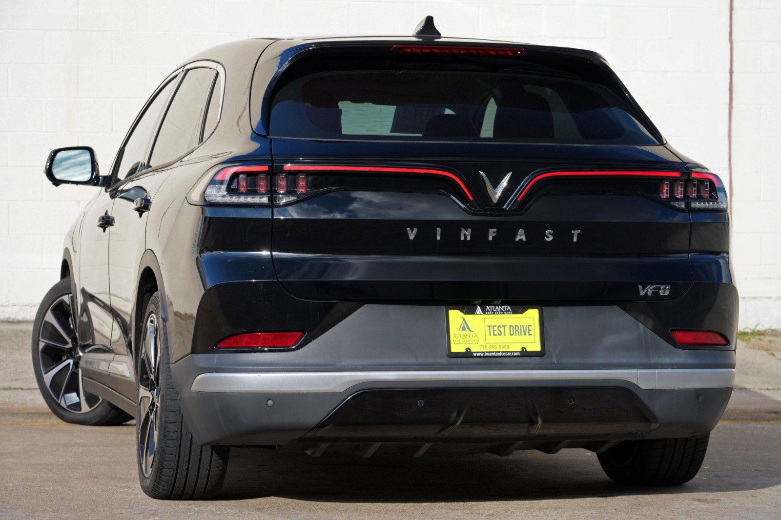 Used 2023 VinFast VF 8 Plus AWD/4WD image 5