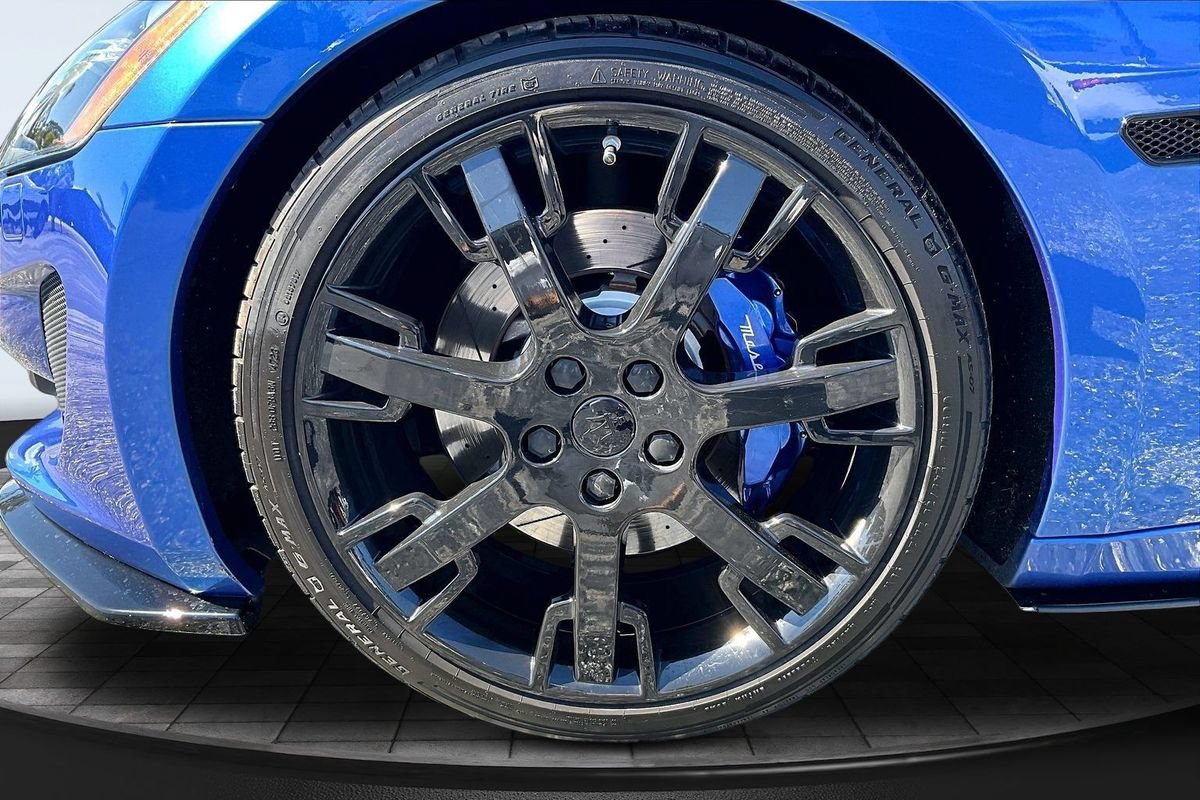 Used 2014 Maserati GranTurismo Sport RWD image 36