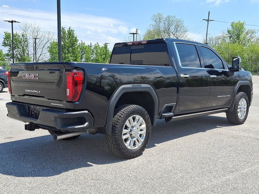Used 2022 GMC Sierra 2500 Denali w/ Technology Package AWD/4WD image 9