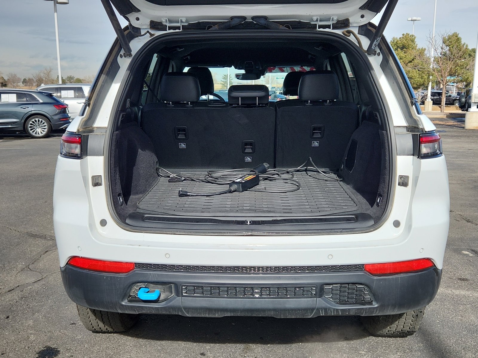 Used 2024 Jeep Grand Cherokee Trailhawk image 34