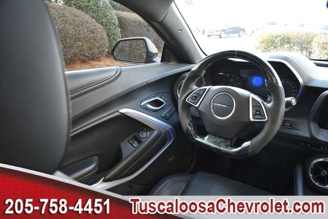 Used 2018 Chevrolet Camaro SS image 27