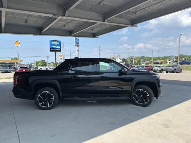 New 2025 Chevrolet Silverado EV LT w/ LT Premium Package image 5