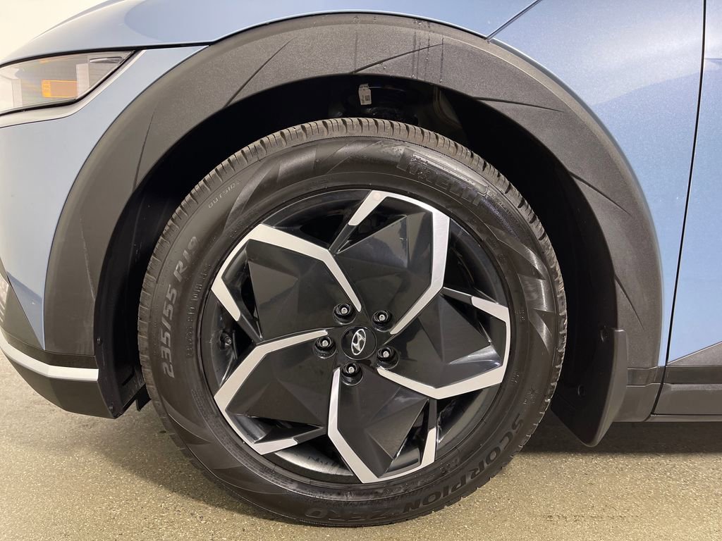Used 2022 Hyundai Ioniq 5 SE AWD/4WD image 11