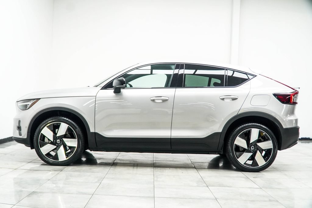 Used 2023 Volvo C40 P8 Recharge Ultimate AWD/4WD image 11