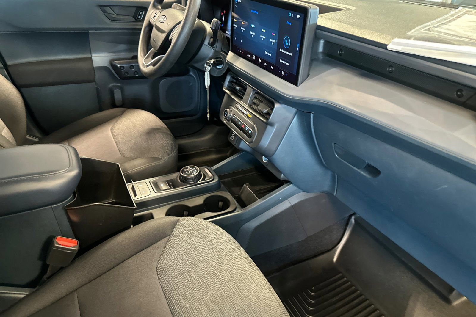 Used 2025 Ford Maverick XL w/ 4K Tow Package image 15