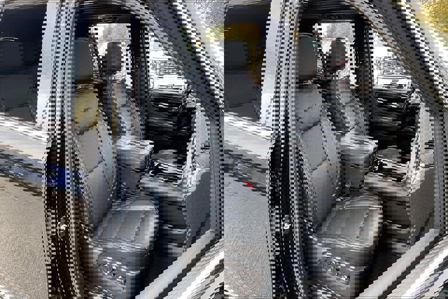 Certified 2021 GMC Yukon Denali w/ Denali Ultimate Package image 8