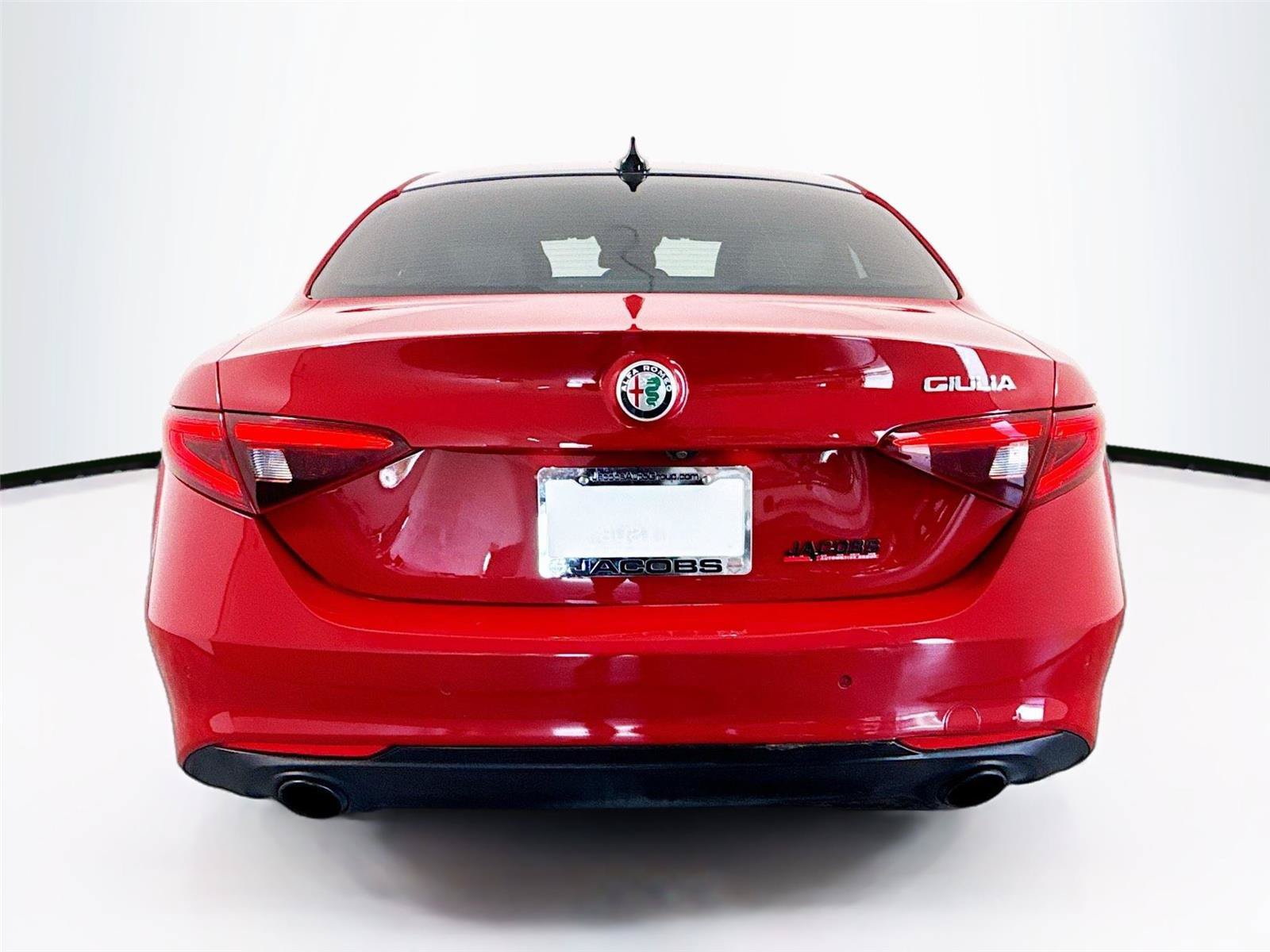 Used 2022 Alfa Romeo Giulia Ti w/ Active Assist Plus Package RWD image 27