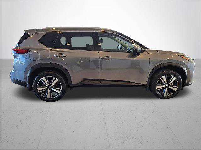 Certified 2025 Nissan Rogue SL image 7