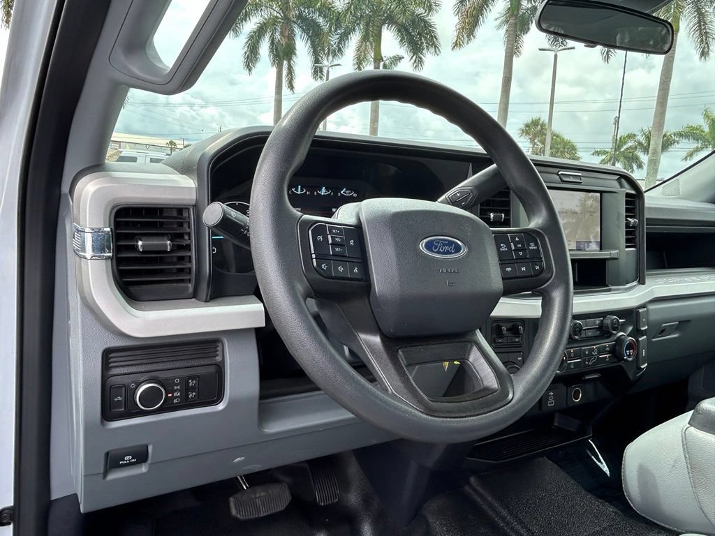 Certified 2026 Ford F250 XL AWD/4WD image 34