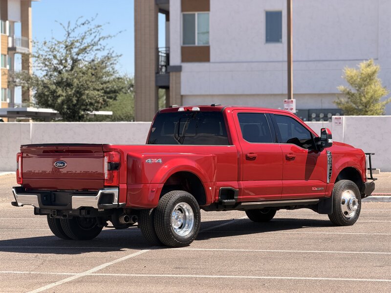Used 2023 Ford F350 Lariat w/ Lariat Ultimate Package AWD/4WD image 3