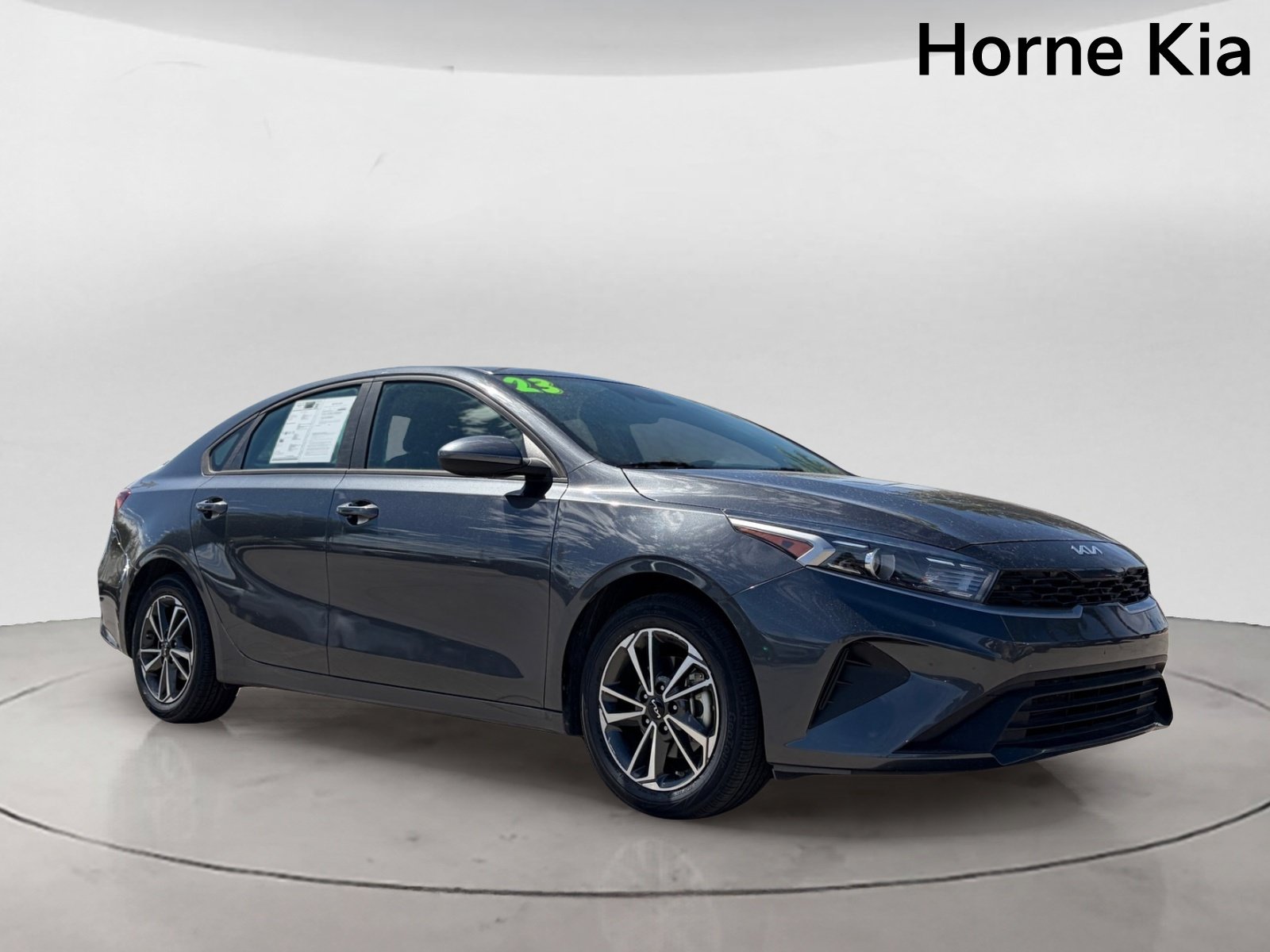 Used 2023 Kia Forte LXS FWD image 2