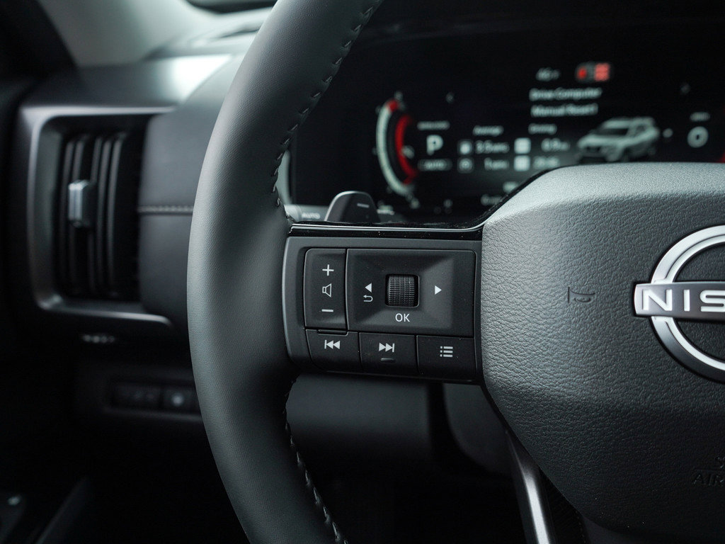 New 2026 Nissan Pathfinder SL AWD/4WD image 22