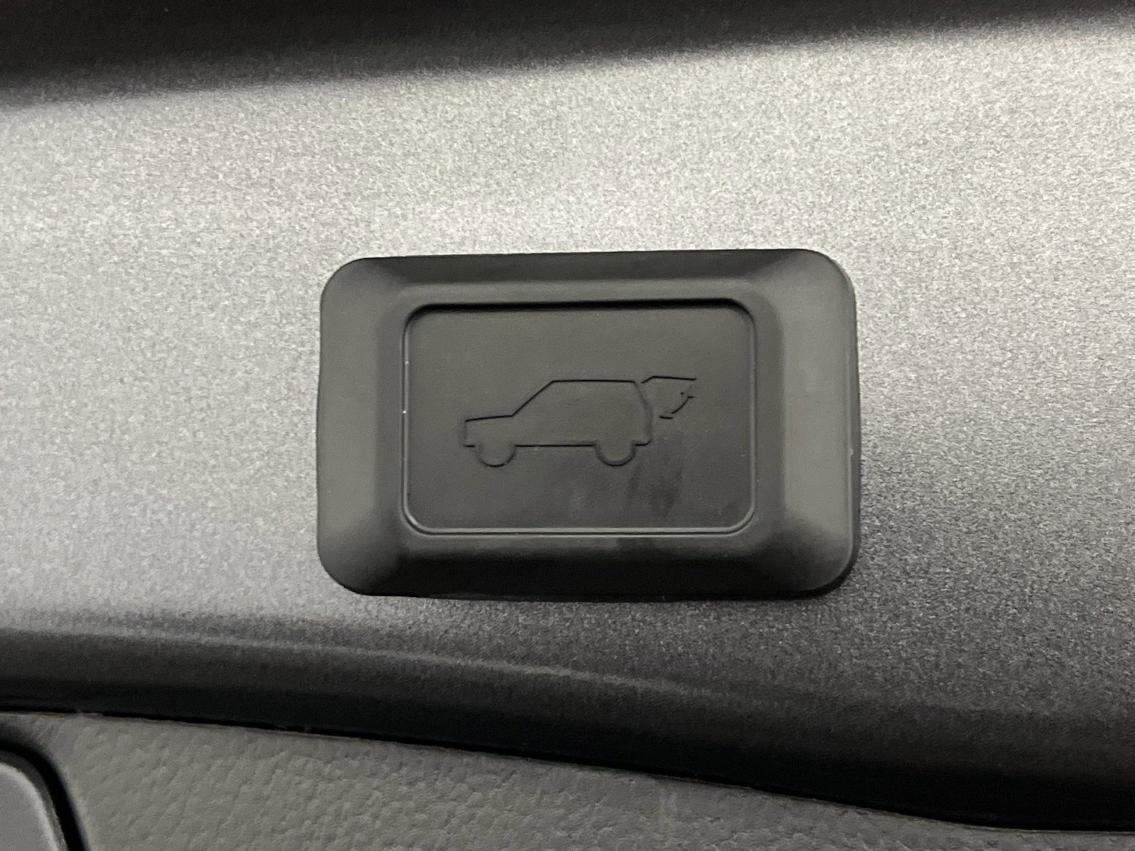 Used 2024 Toyota RAV4 XLE Premium w/ Weather Package image 25