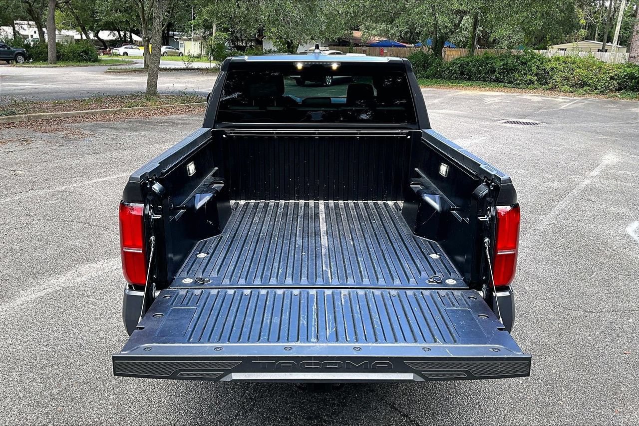 Used 2025 Toyota Tacoma SR5 RWD image 35