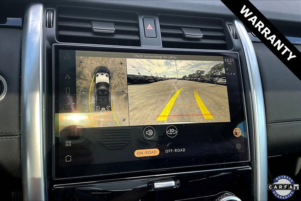 Used 2024 Land Rover Discovery S image 14