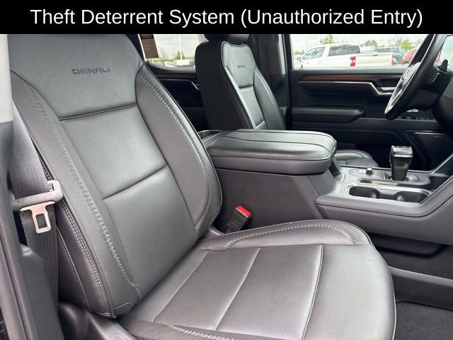Used 2024 GMC Sierra 1500 Denali w/ Technology Package AWD/4WD image 25
