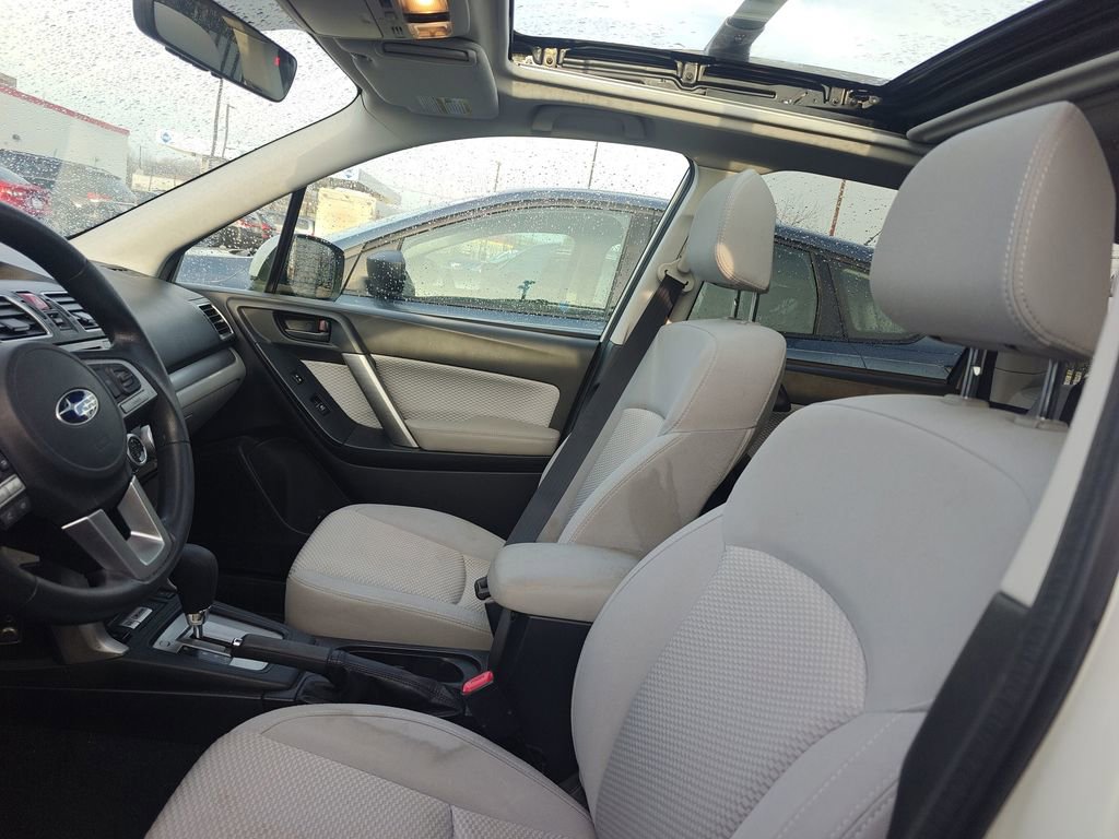 Used 2018 Subaru Forester 2.5i Premium w/ All-Weather Package image 6