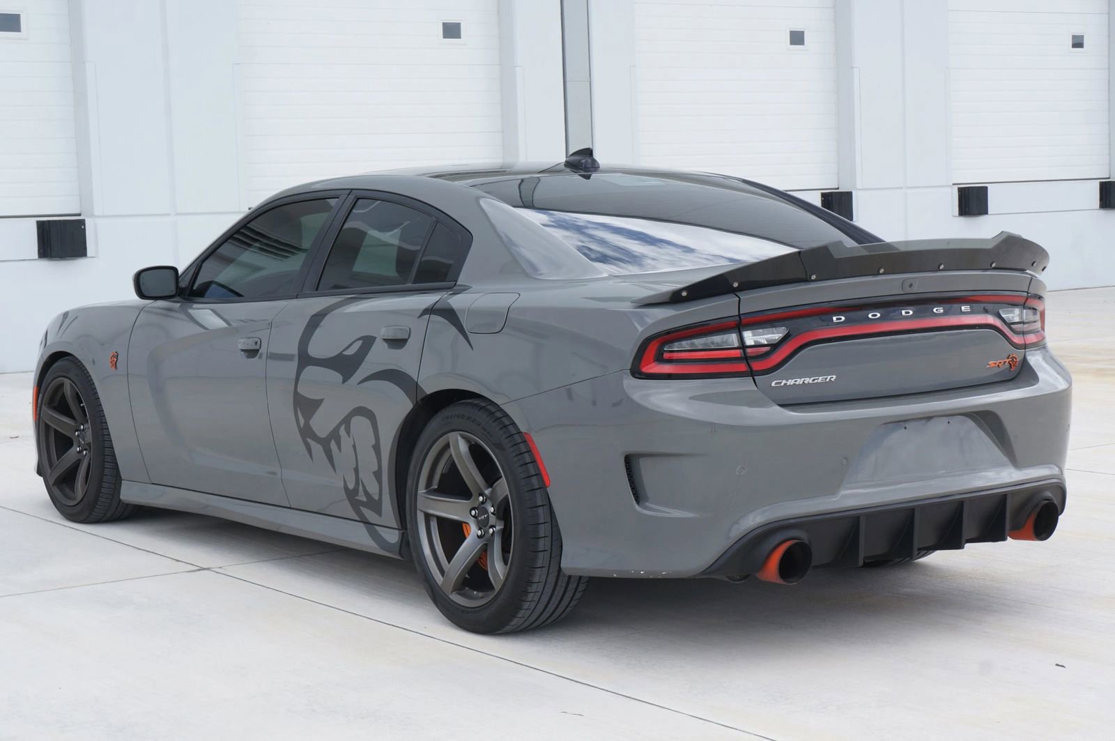 Used 2019 Dodge Charger SRT Hellcat w/ Harman/Kardon Audio Group RWD image 6