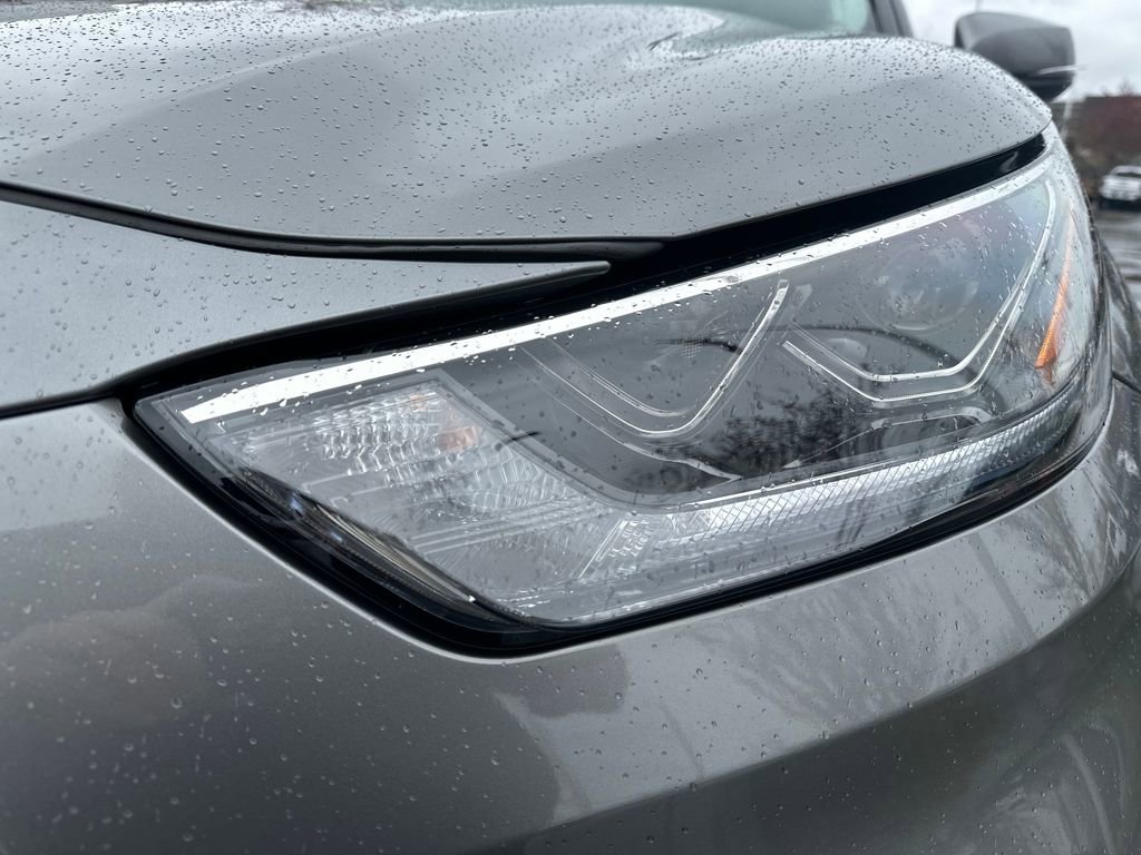 Certified 2025 Toyota Highlander Limited image 9
