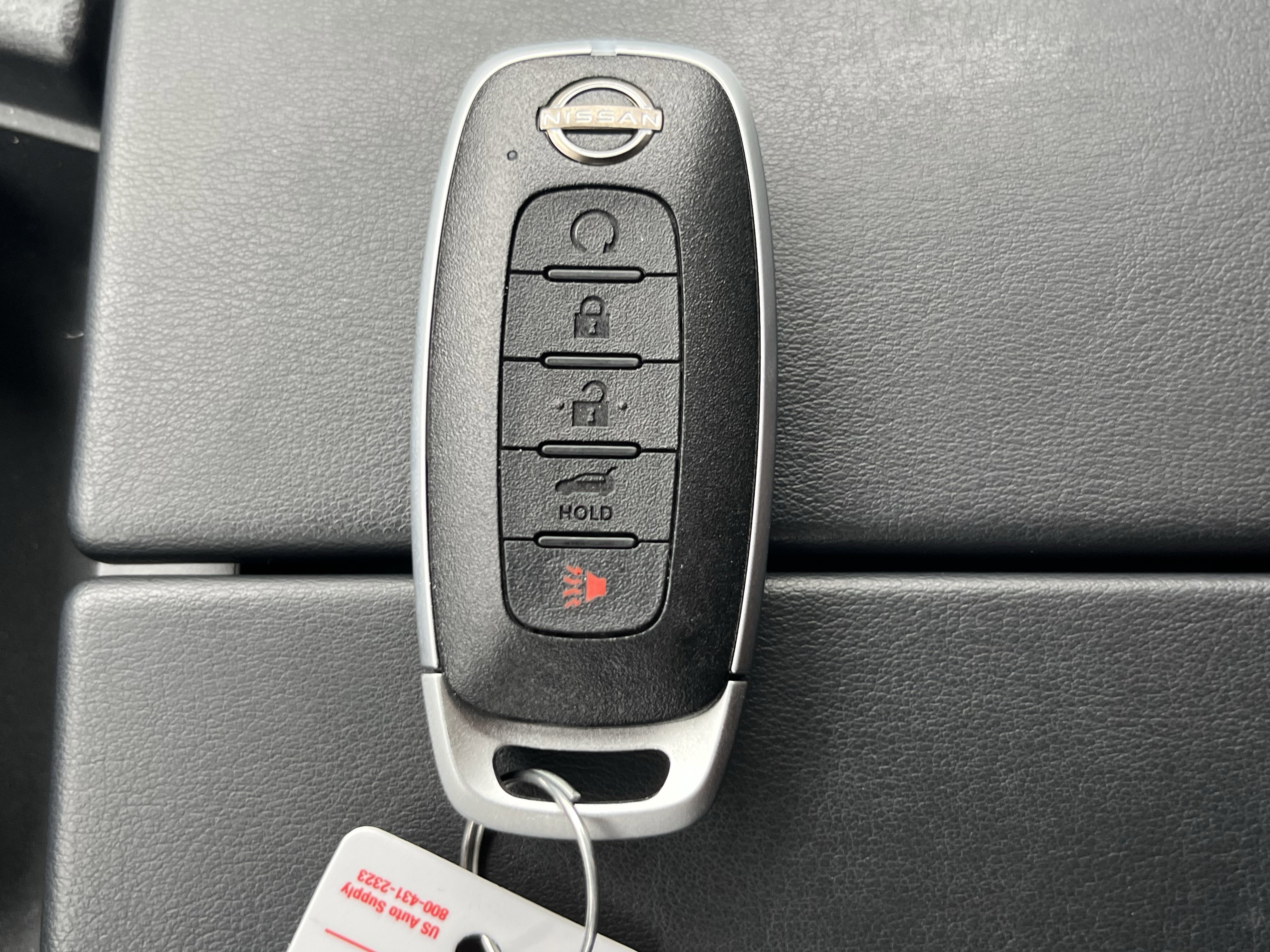 Used 2024 Nissan Rogue SL image 34