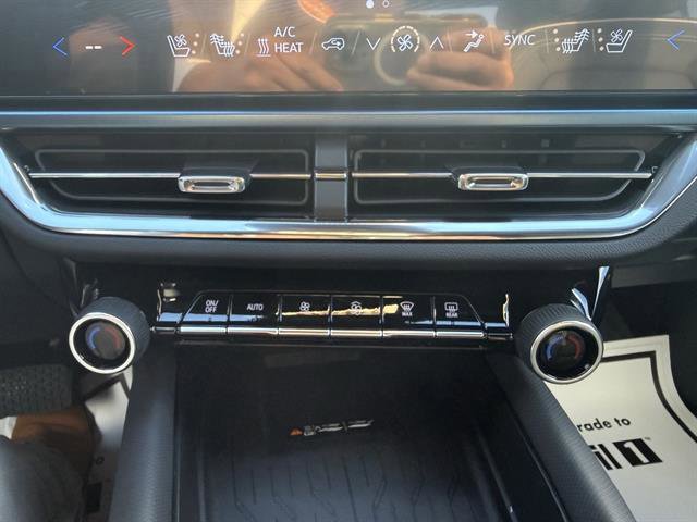 New 2026 Chevrolet Equinox EV LT w/ Convenience Package II image 47