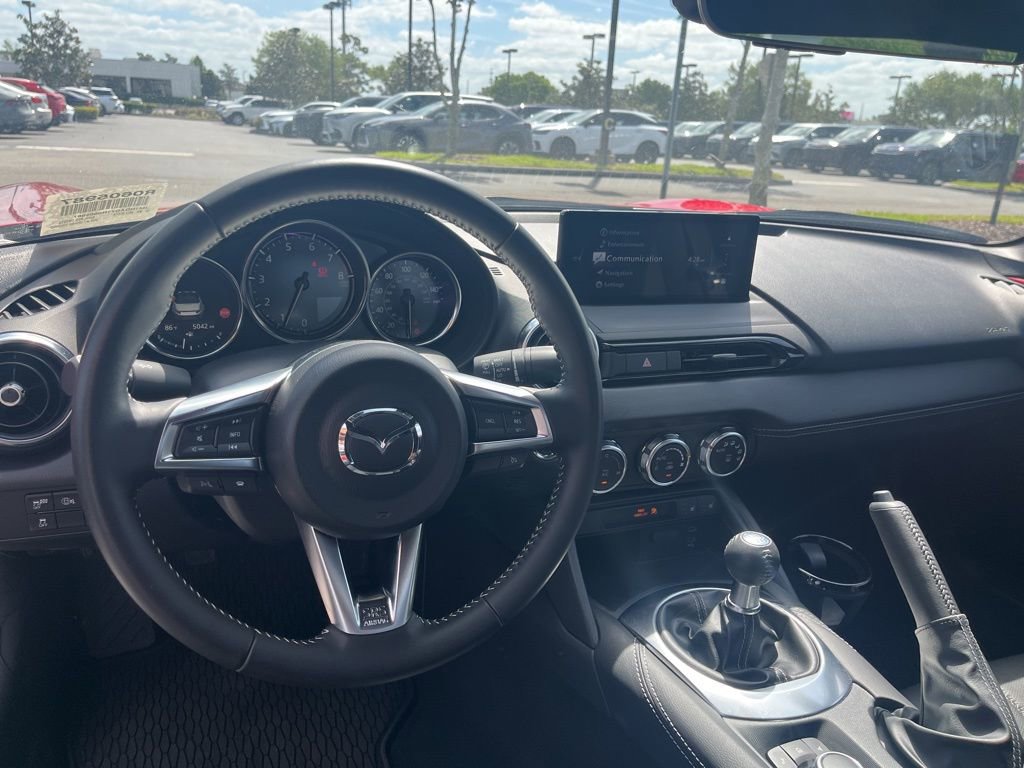 Used 2024 MAZDA MX-5 Miata Grand Touring image 17