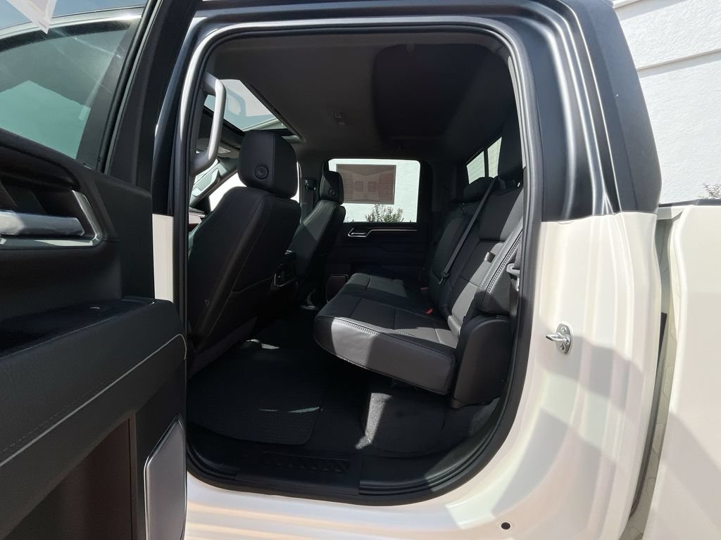 New 2025 GMC Sierra 2500 Denali w/ Denali Reserve Package AWD/4WD image 34