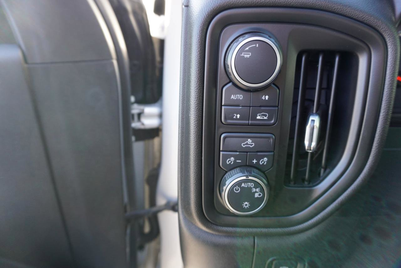 Used 2021 Chevrolet Silverado 1500 Custom image 14