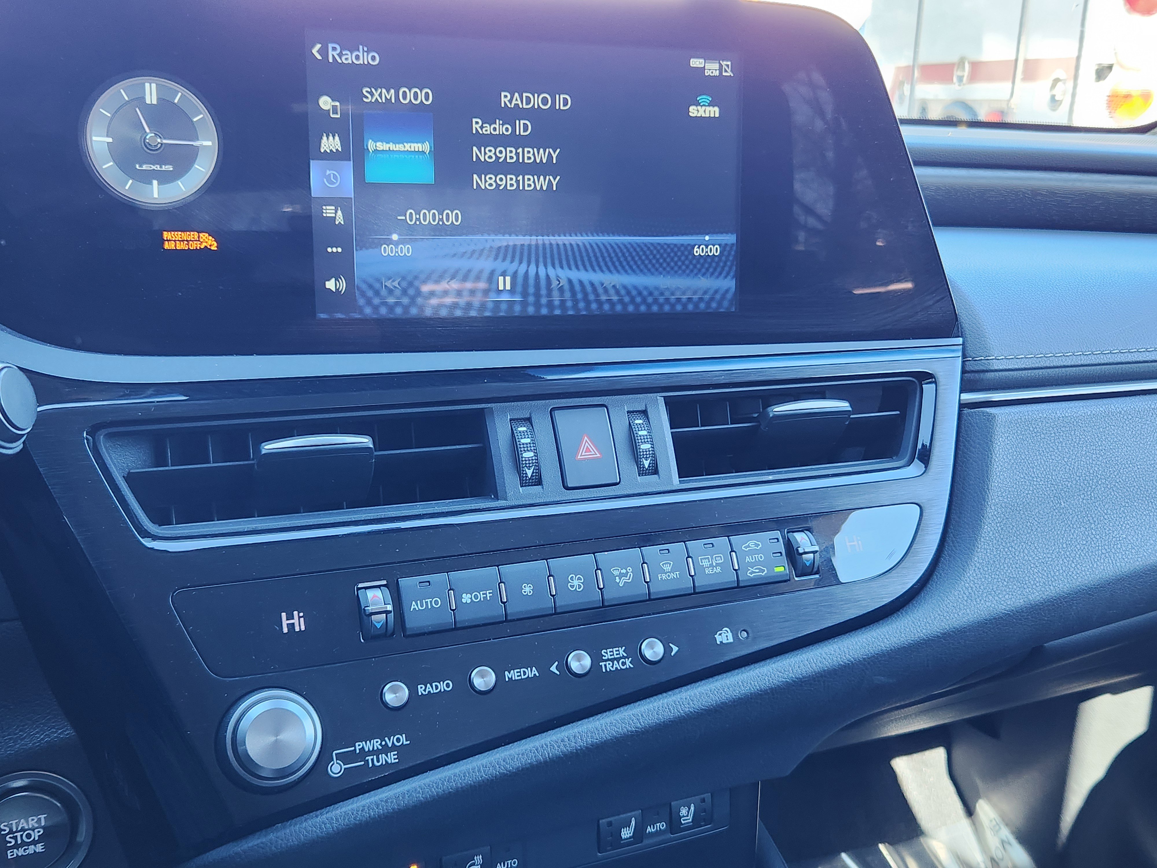 Used 2022 Lexus ES 250 w/ Premium Package image 10