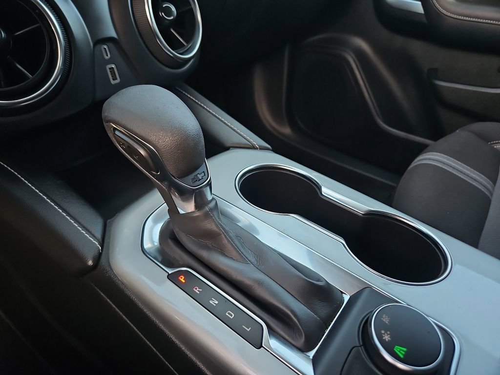 Used 2025 Chevrolet Blazer LT image 20