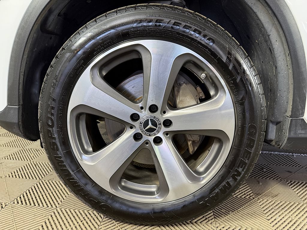 Used 2022 Mercedes-Benz GLC 300 4MATIC image 19