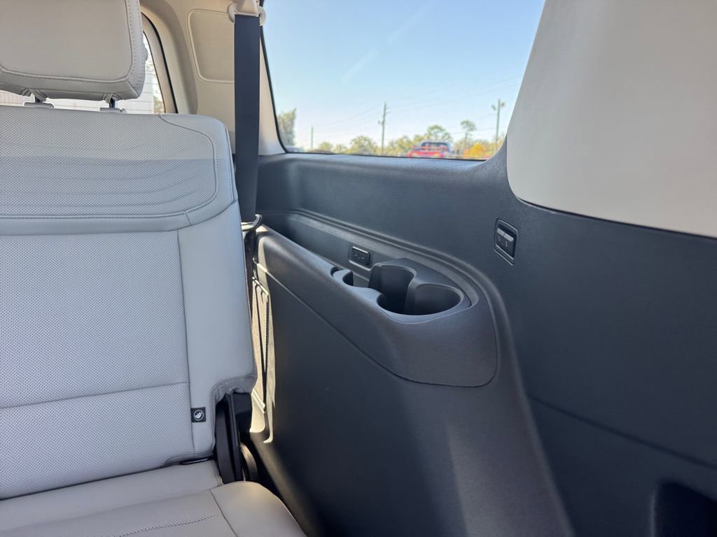 New 2025 Ford Expedition Max Platinum w/ Platinum Ultimate Package image 28