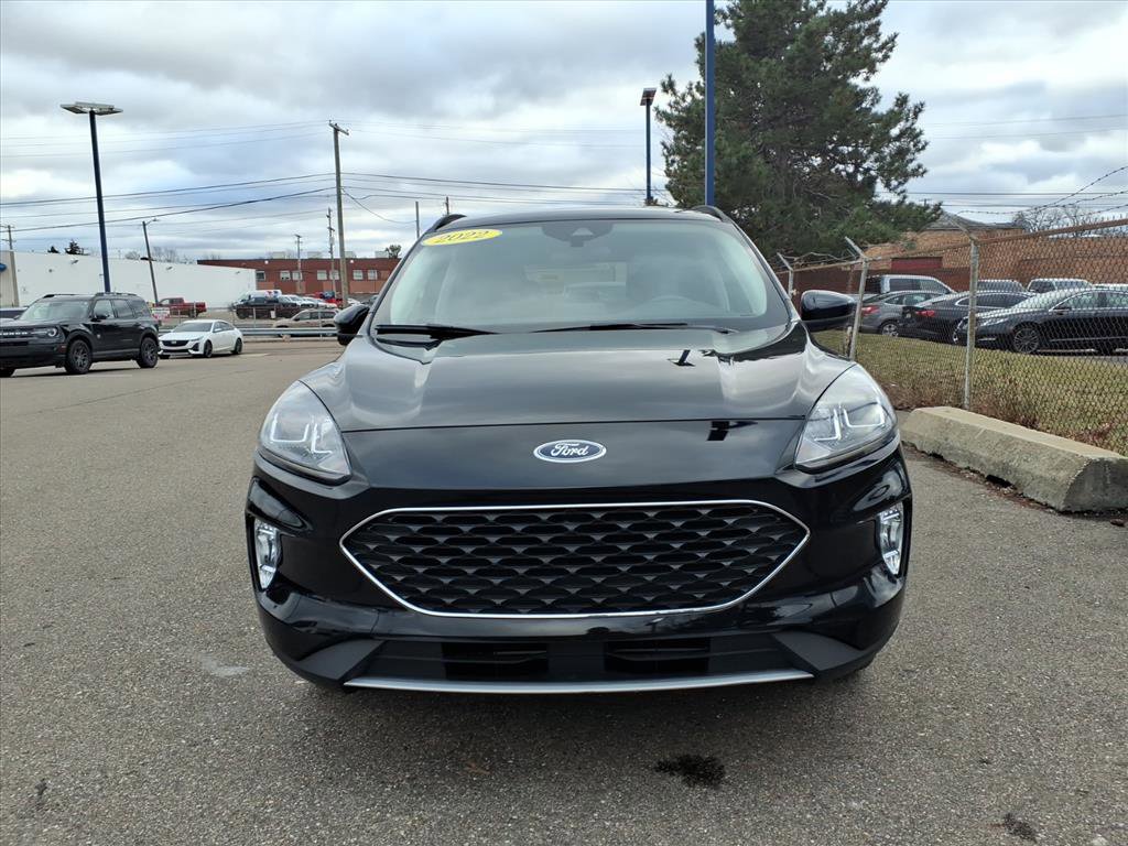Certified 2022 Ford Escape SEL video 2