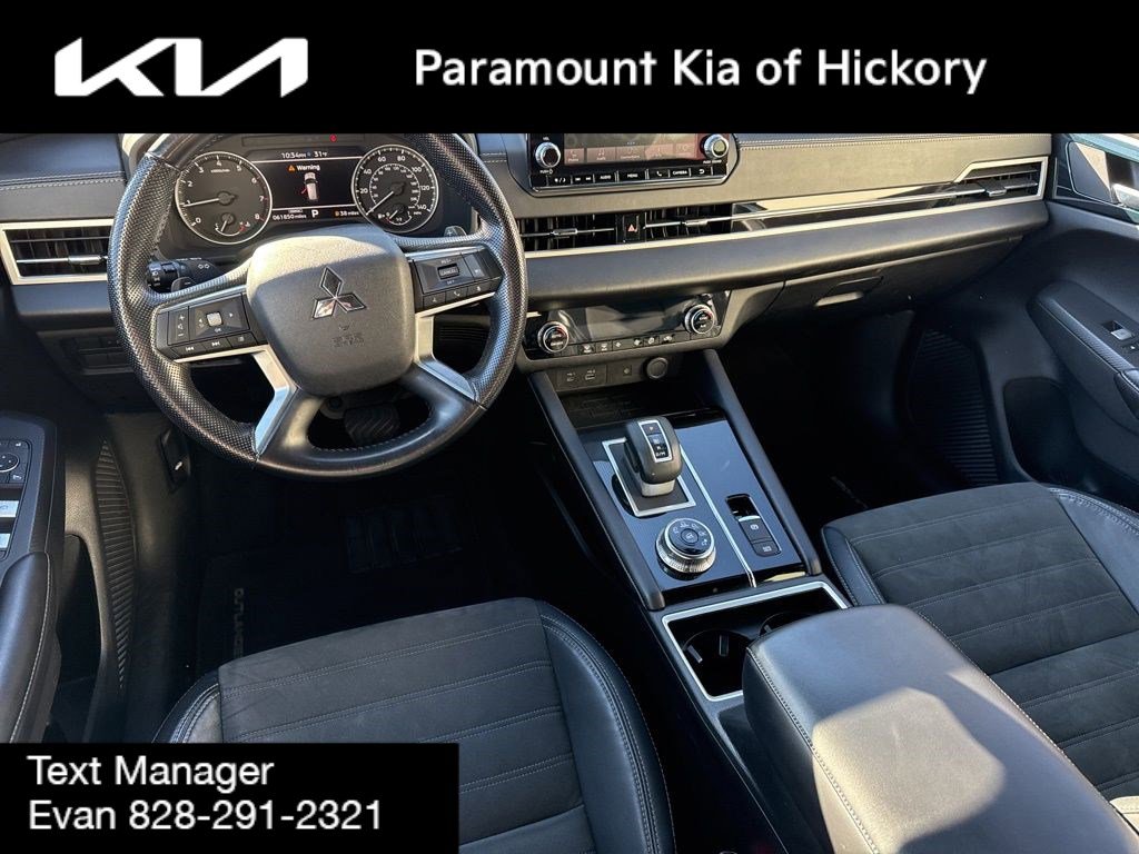 Used 2022 Mitsubishi Outlander SEL Black Edition FWD image 18