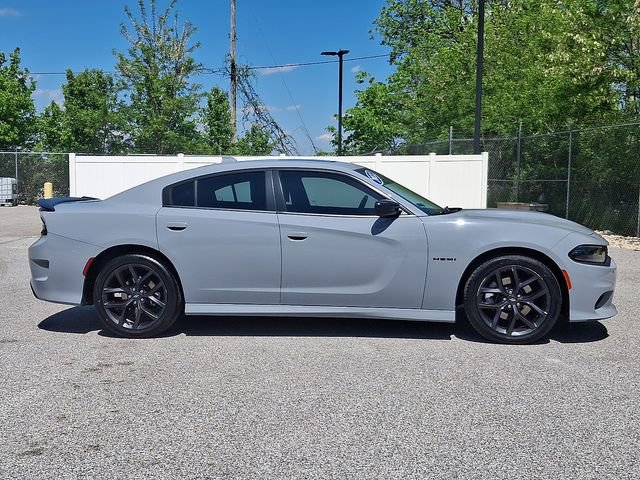 Used 2022 Dodge Charger R/T w/ Plus Group RWD image 11