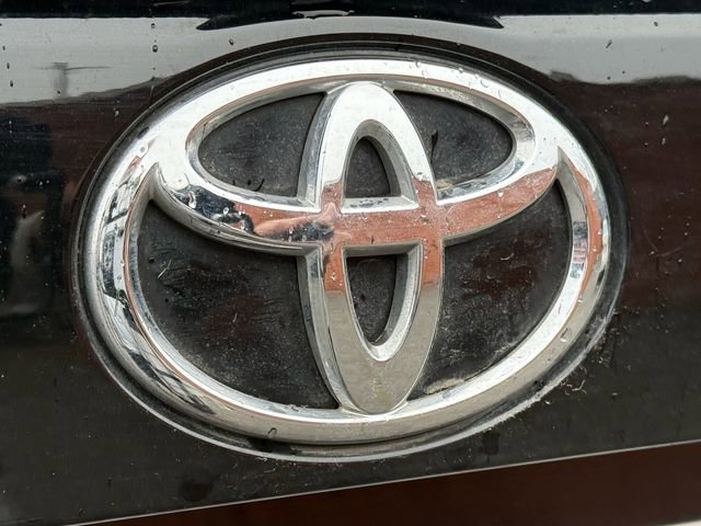 Used 2025 Toyota RAV4 XLE image 10