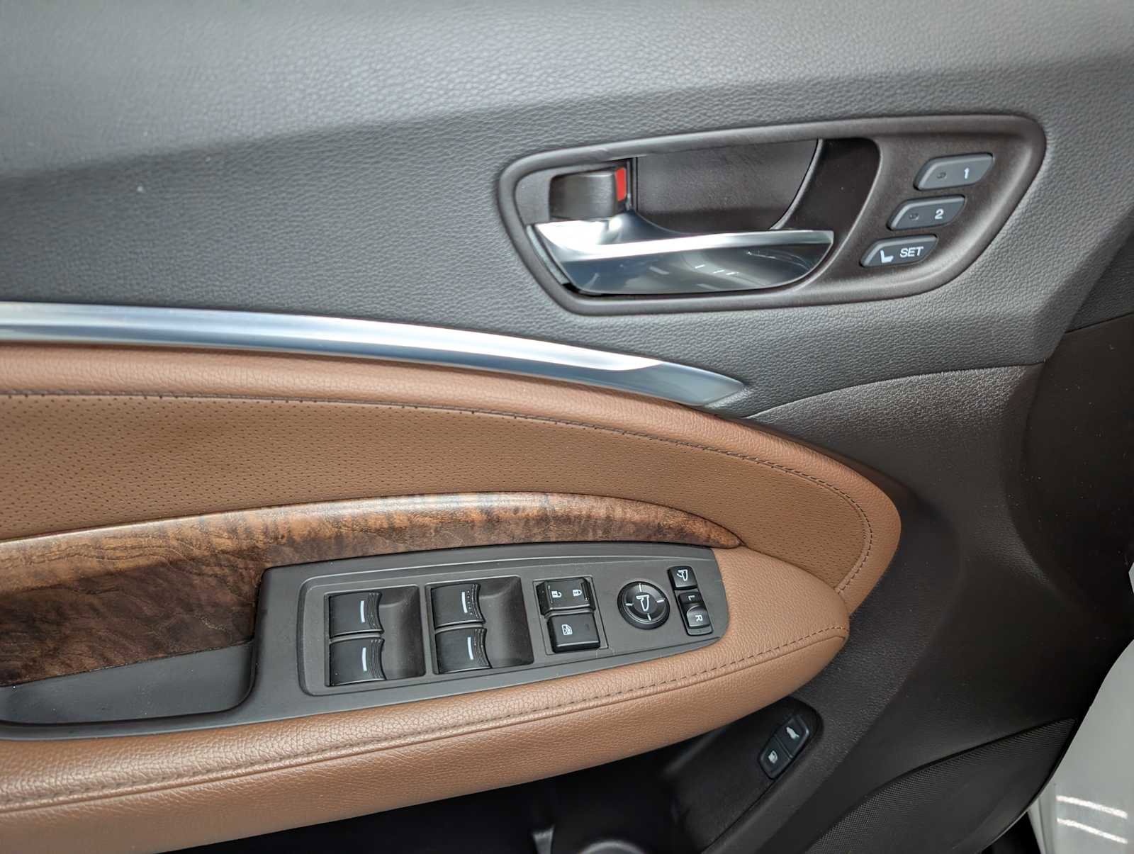Used 2020 Acura MDX SH-AWD w/ Technology Package image 41