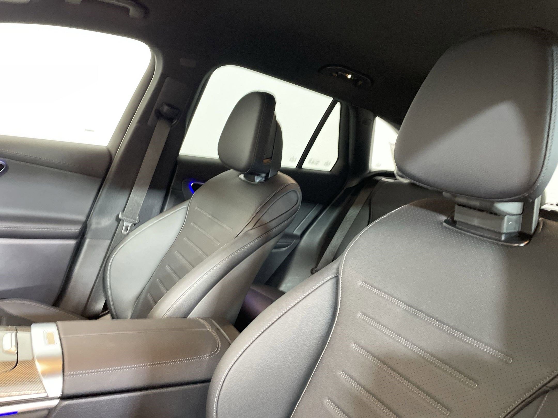 Certified 2025 Mercedes-Benz GLC 300 image 28