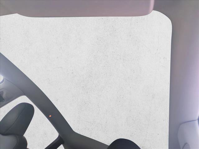 Used 2023 Tesla Model Y Long Range image 16