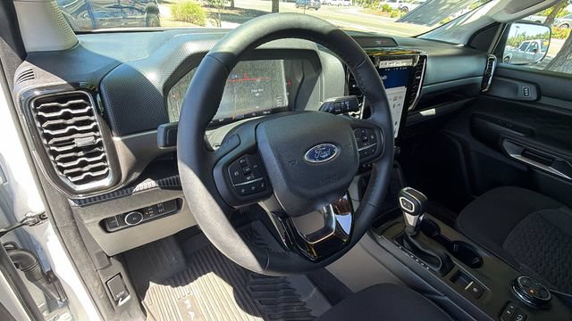 Used 2025 Ford Ranger XLT w/ FX4 Off-Road Package AWD/4WD image 39