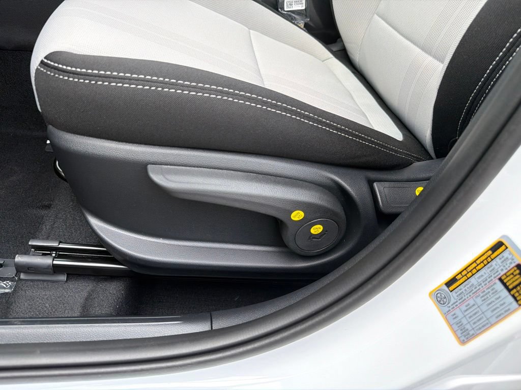 New 2026 Hyundai Venue SEL FWD image 14