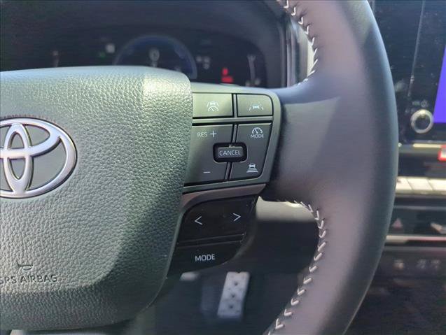Certified 2026 Toyota Camry SE FWD image 17
