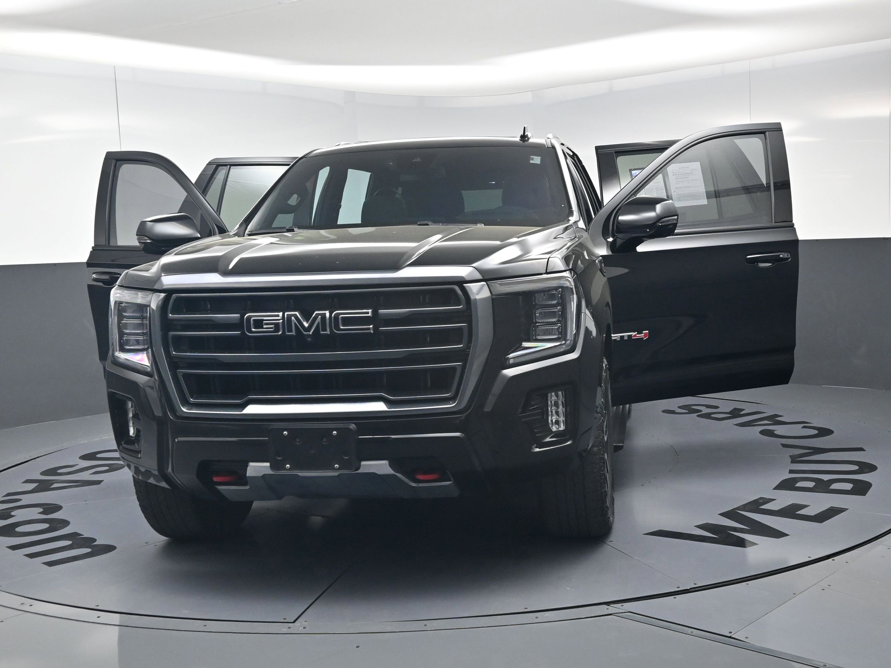 Used 2024 GMC Yukon AT4 w/ Technology Package image 23