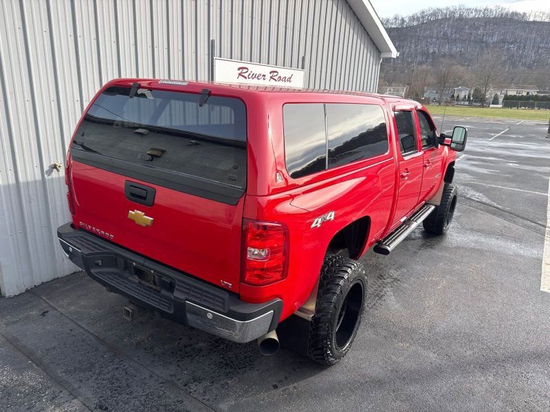 Used 2008 Chevrolet Silverado 2500 LTZ w/ Safety Package image 7