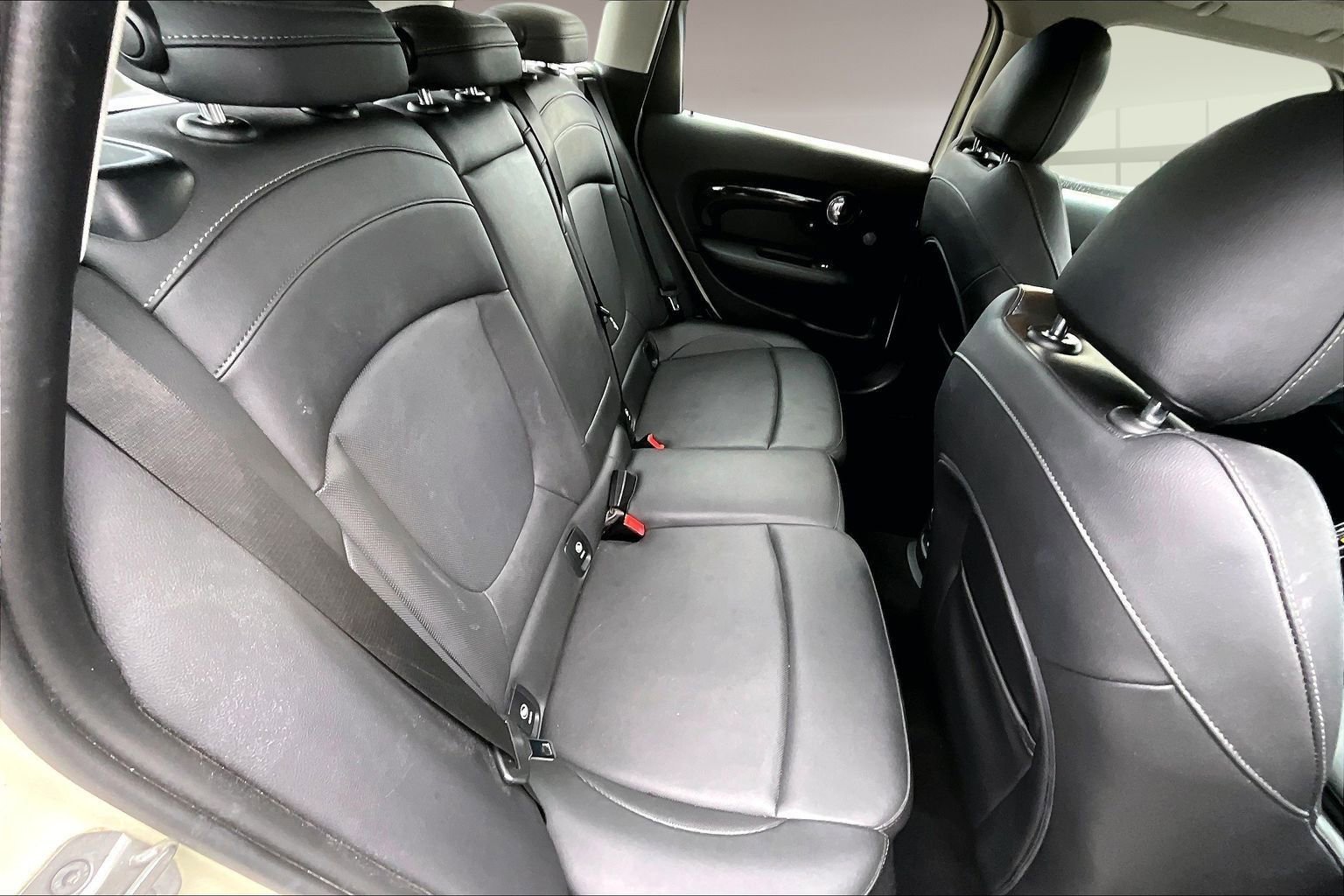 Used 2023 MINI Cooper Clubman S image 25