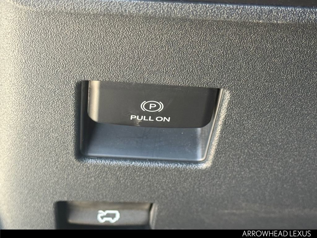 Used 2022 Ford Bronco Badlands image 25