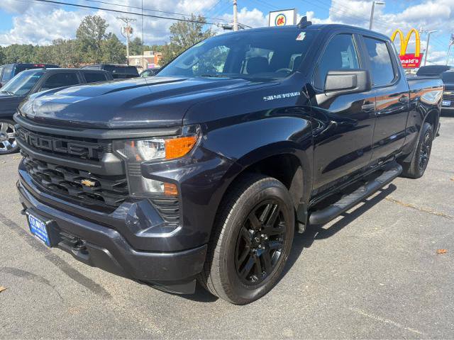 Used 2023 Chevrolet Silverado 1500 Custom AWD/4WD image 1