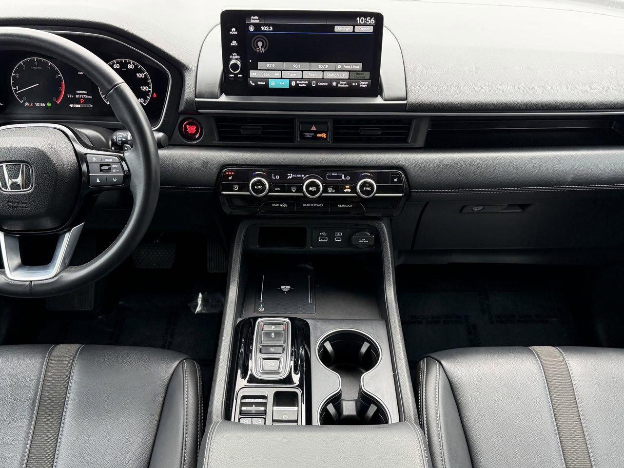 Used 2025 Honda Pilot EX-L image 14