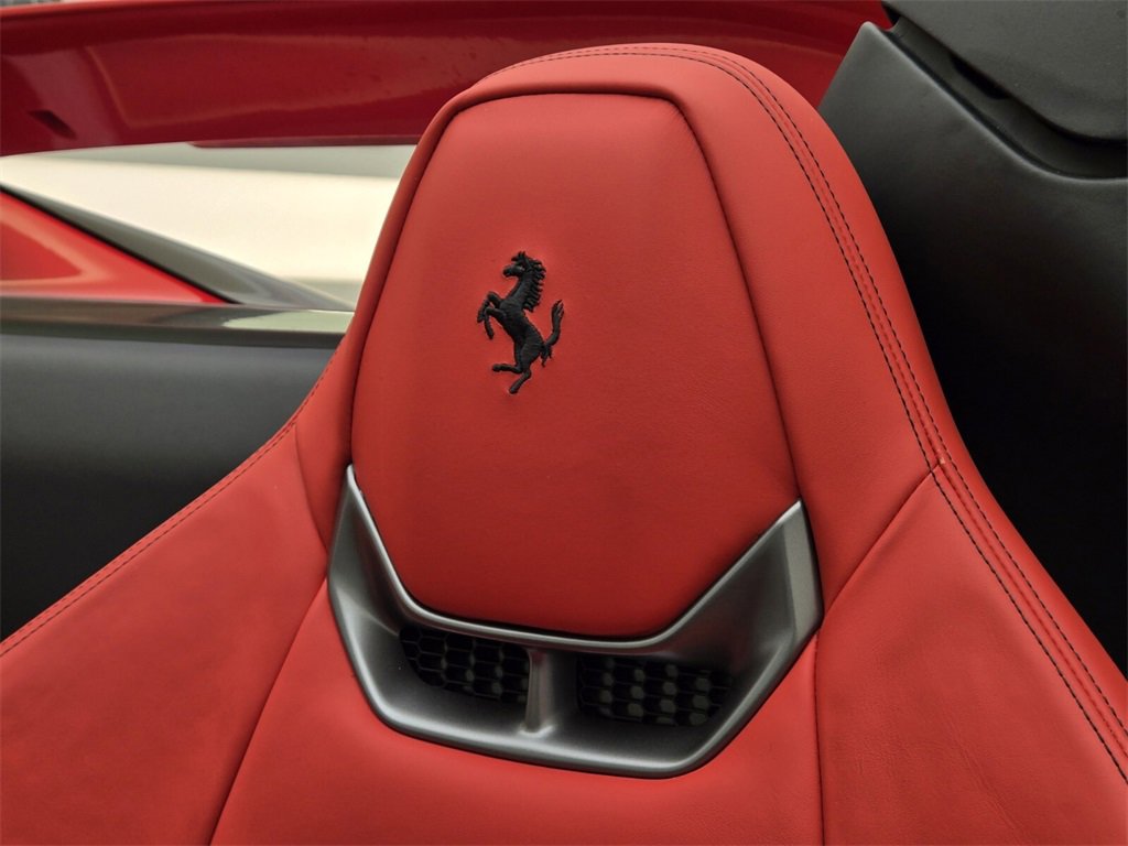 Used 2024 Ferrari 296 GTS image 31