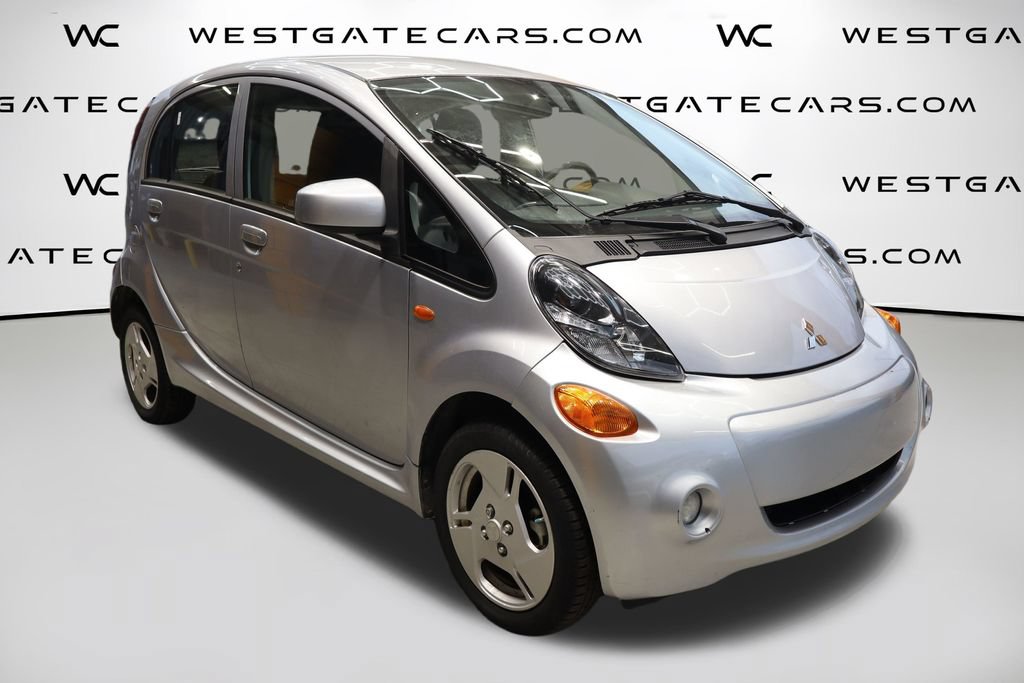 Used 2012 Mitsubishi i RWD image 2
